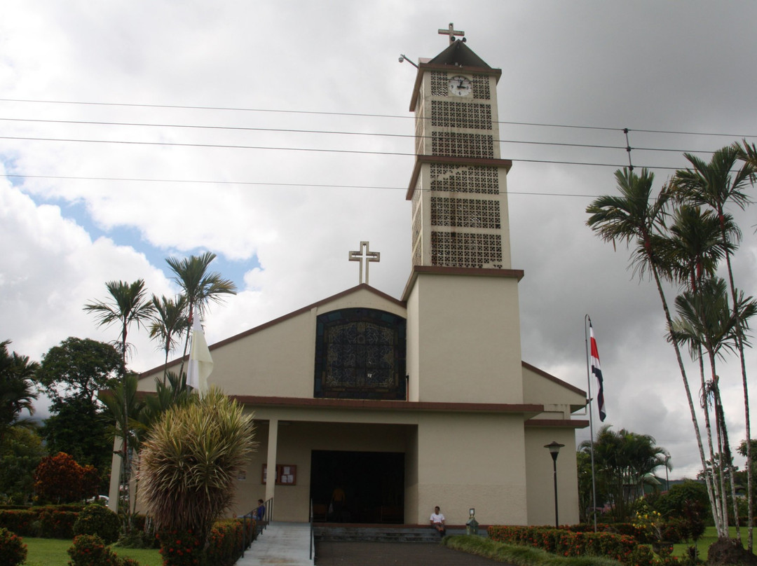 Iglesia de La Fortuna de San Carlos景点图片