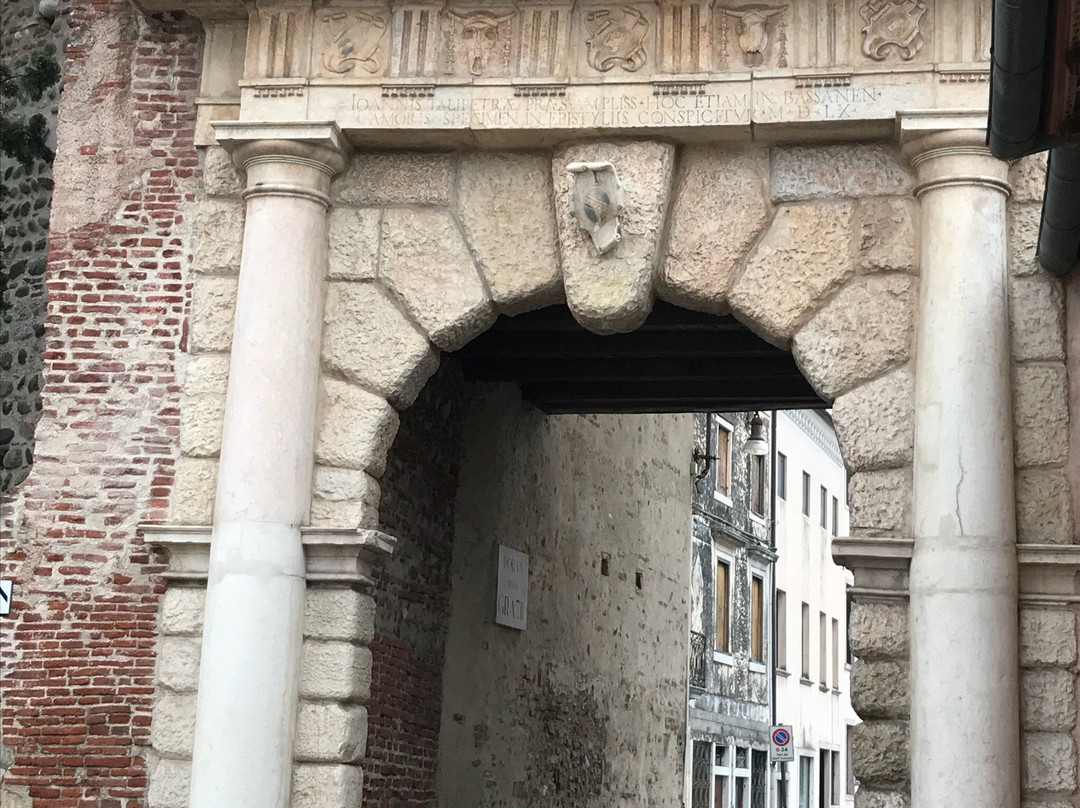 Porta Delle Grazie景点图片