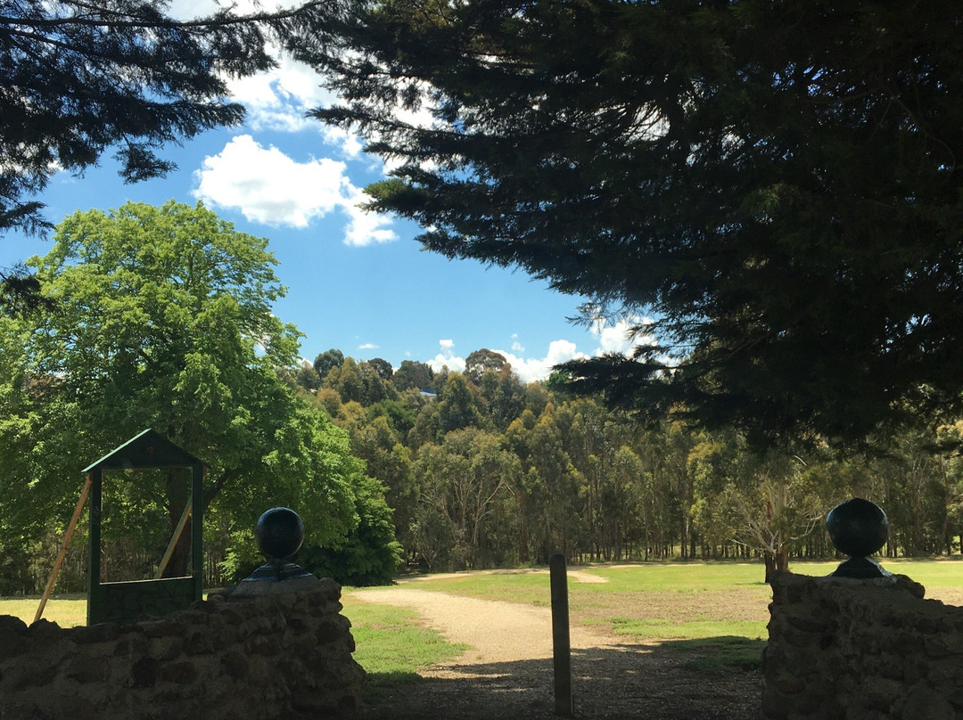 Myrniong旅游景点-Caledonian park
