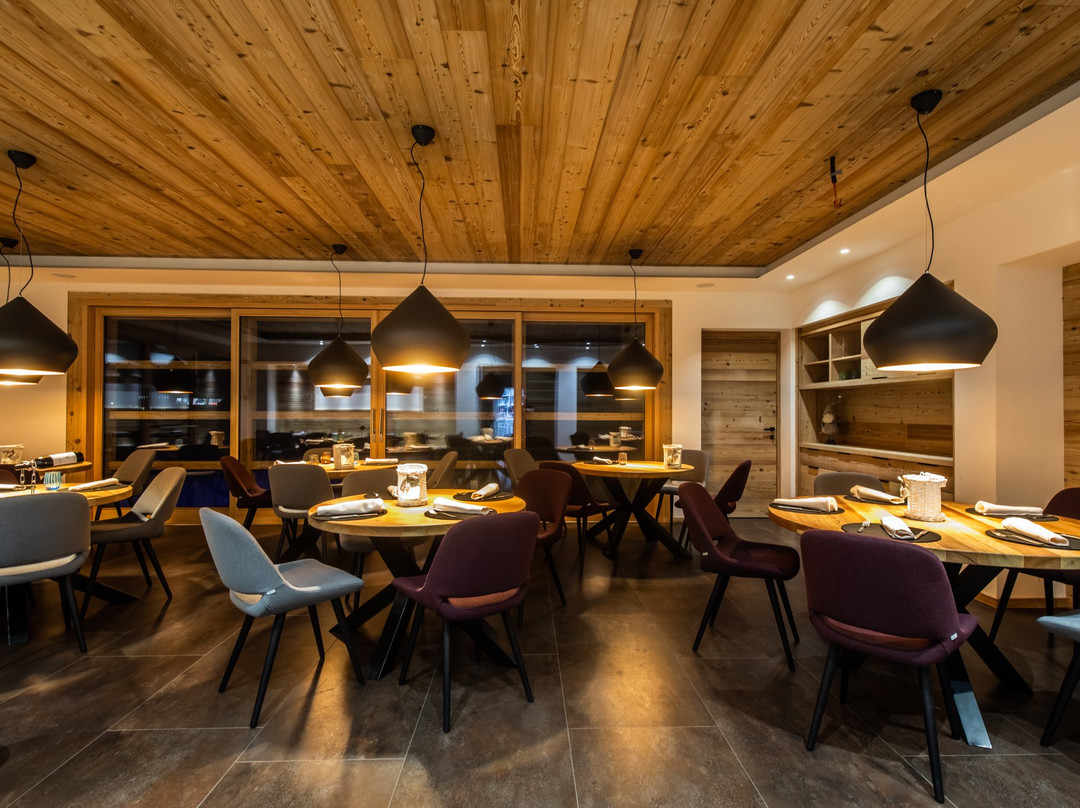 San Nicolo di Comelico酒店住宿-Monaco Sport Hotel