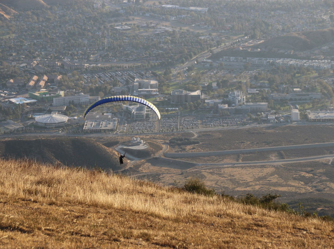 Paragliding California-圣贝纳迪诺必去景点