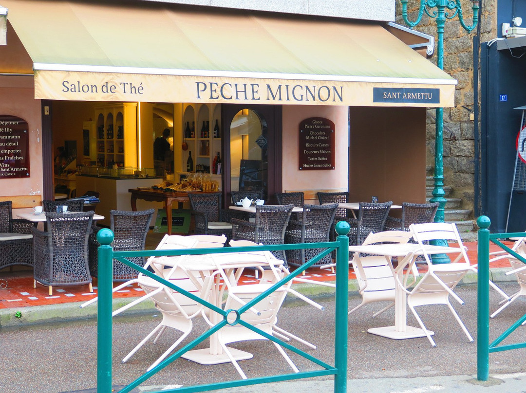 Peche Mignon
