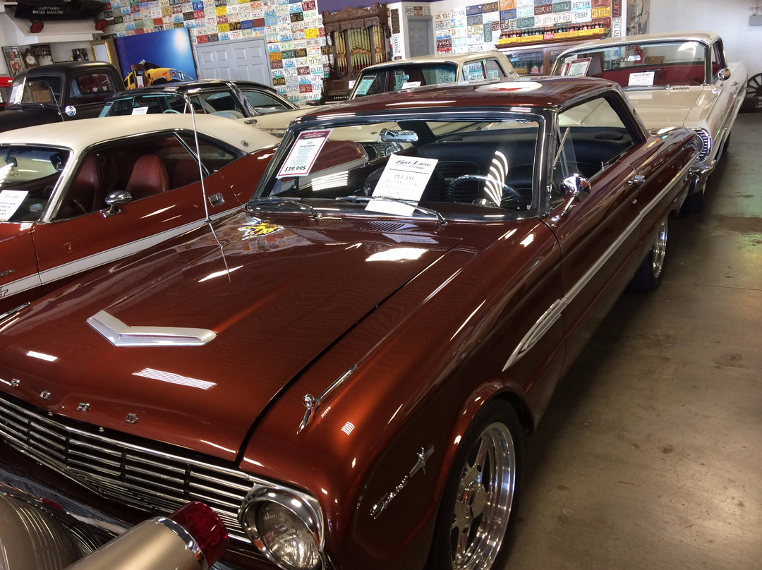 Fast Lane Classic Cars-圣查尔斯必去景点