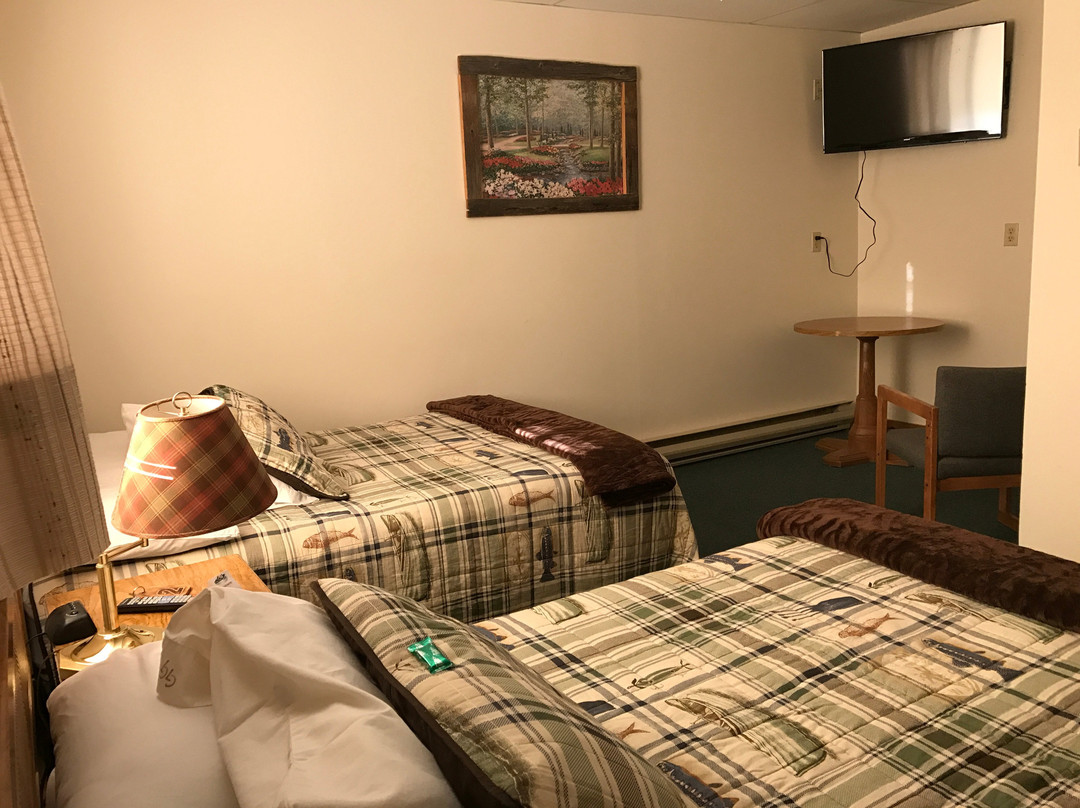 Peaks Kenny Motor Lodge