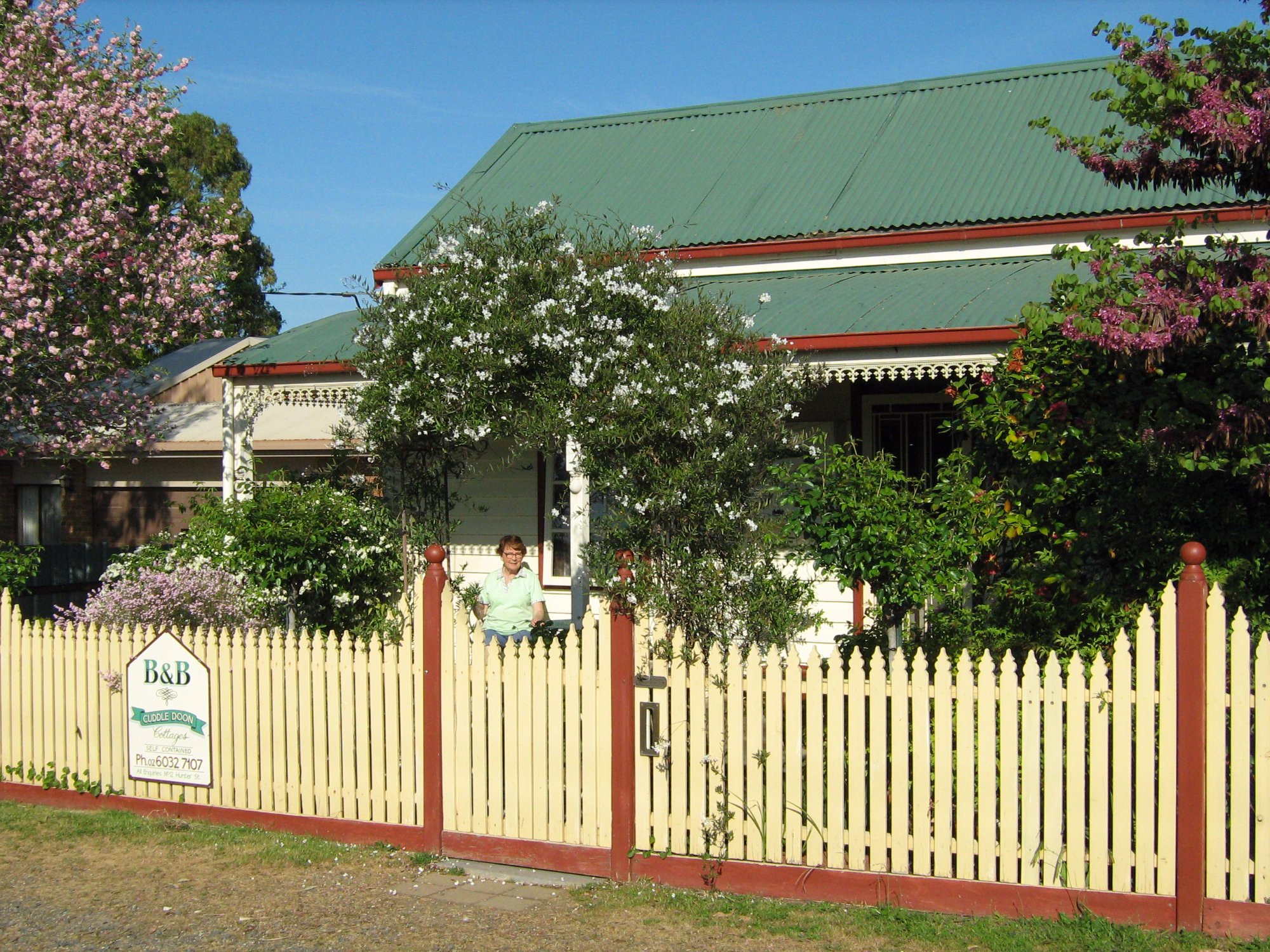 Cuddle Doon Cottages-官方