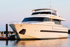 Everest Yacht Charters景点图片