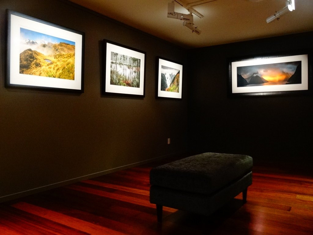 Petr Hlavacek Gallery景点图片
