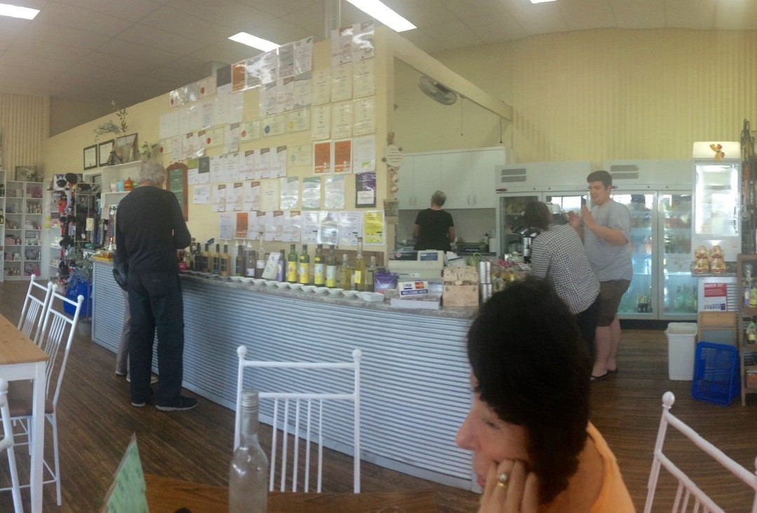 Gol Gol餐馆和美食-Varapodio Estate