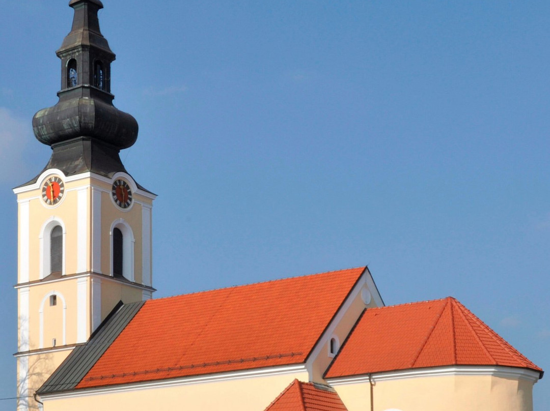 Pasching旅游景点-Pfarre Leonding-Sankt Michael