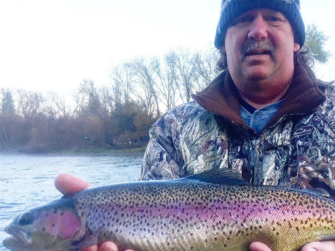 Jeff Goodwin Guide Service-雷丁必去景点