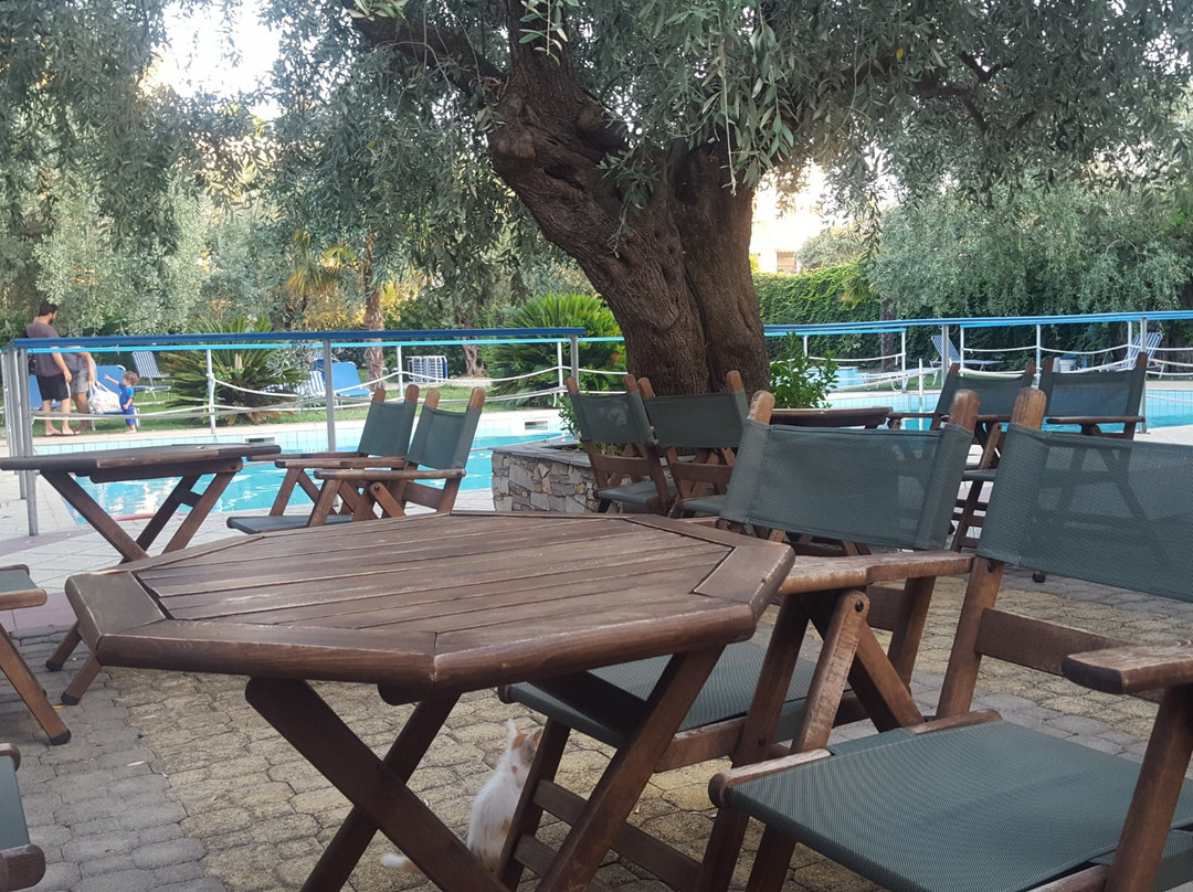 Vranas Apartments