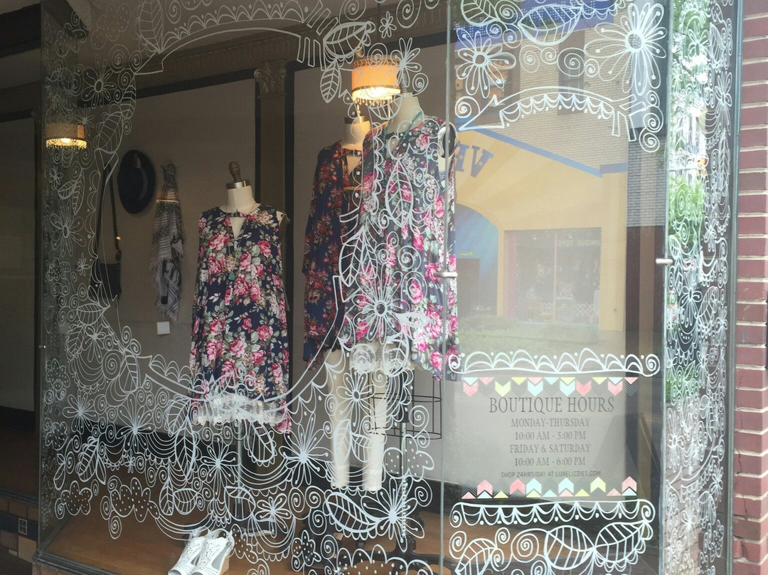 Luxe Lizzies Boutique-里士满必去景点