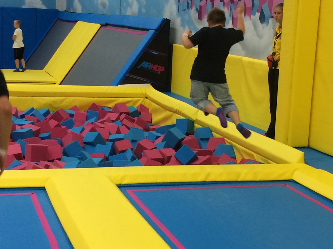 AirHop Trampolinpark-哥德堡必去景点