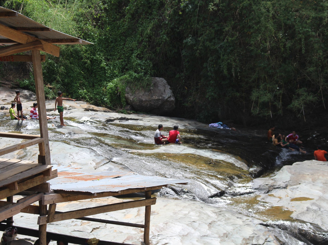 Samlot Waterfall-Pailin必去景点
