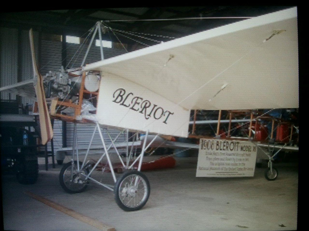 Ernie Hall Aviation Museum景点图片