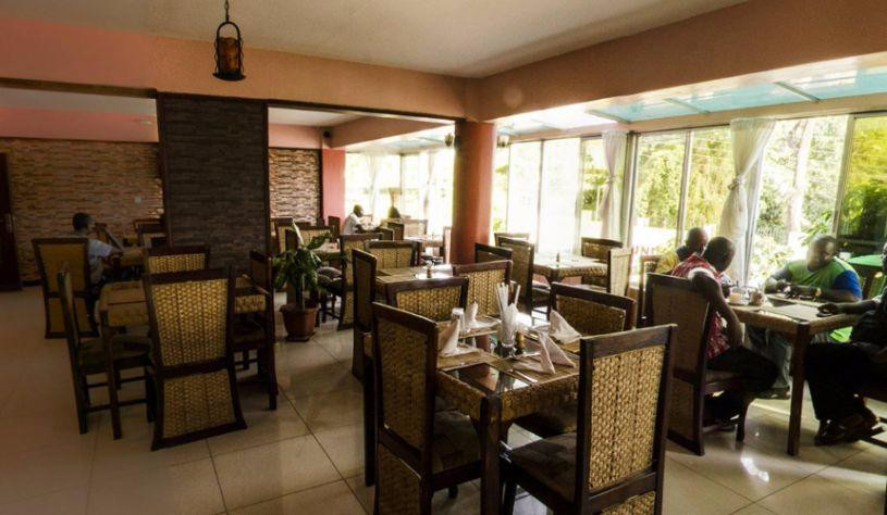 Royal City Hotel主图