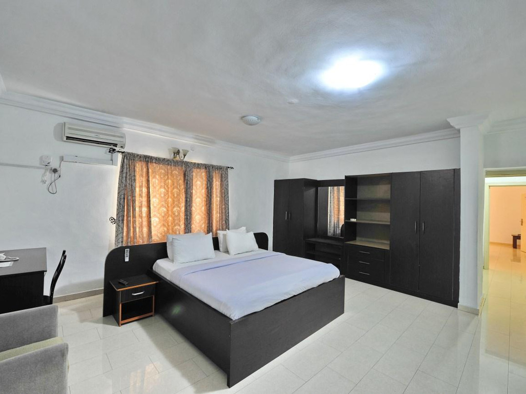 The Bridgeview Hotel主图