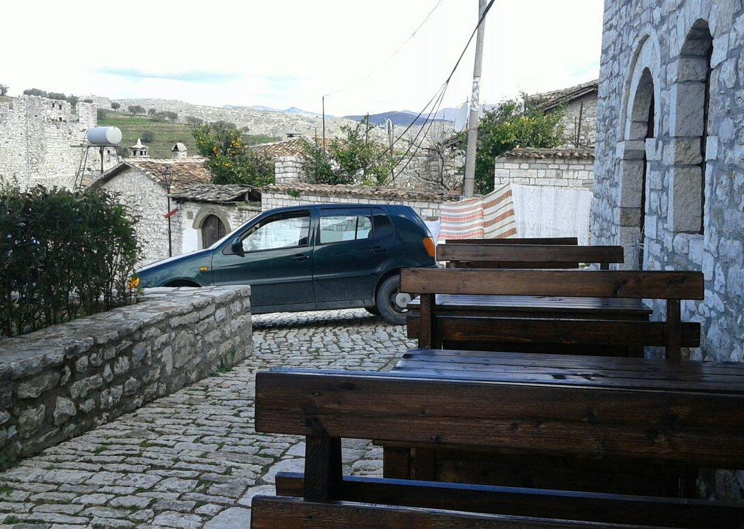Ura Vajgurore旅游攻略图片