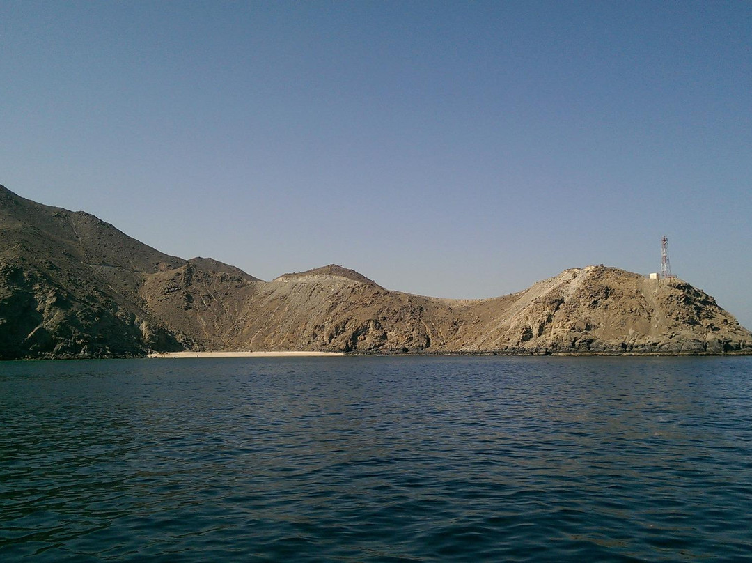 Aqua Marine Tours-富查伊拉必去景点