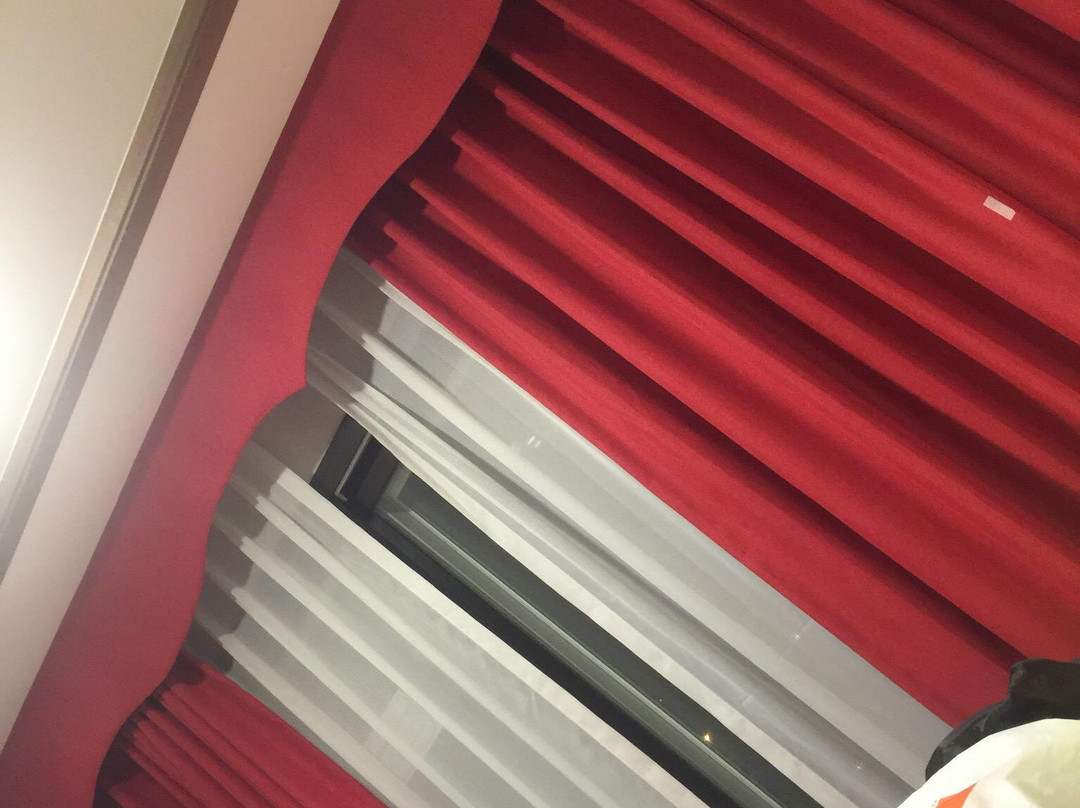 CS Premier Hotel主图