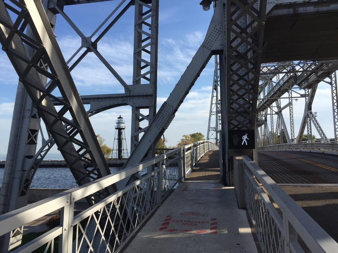 Aerial Lift Bridge-德卢斯必去景点