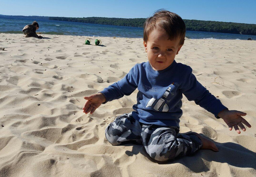 Sand Point Beach-缪尼辛必去景点