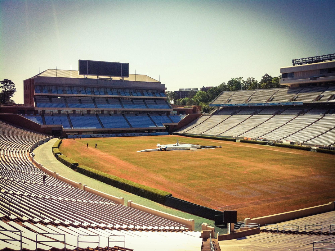 Kenan Memorial Stadium-教堂山必去景点