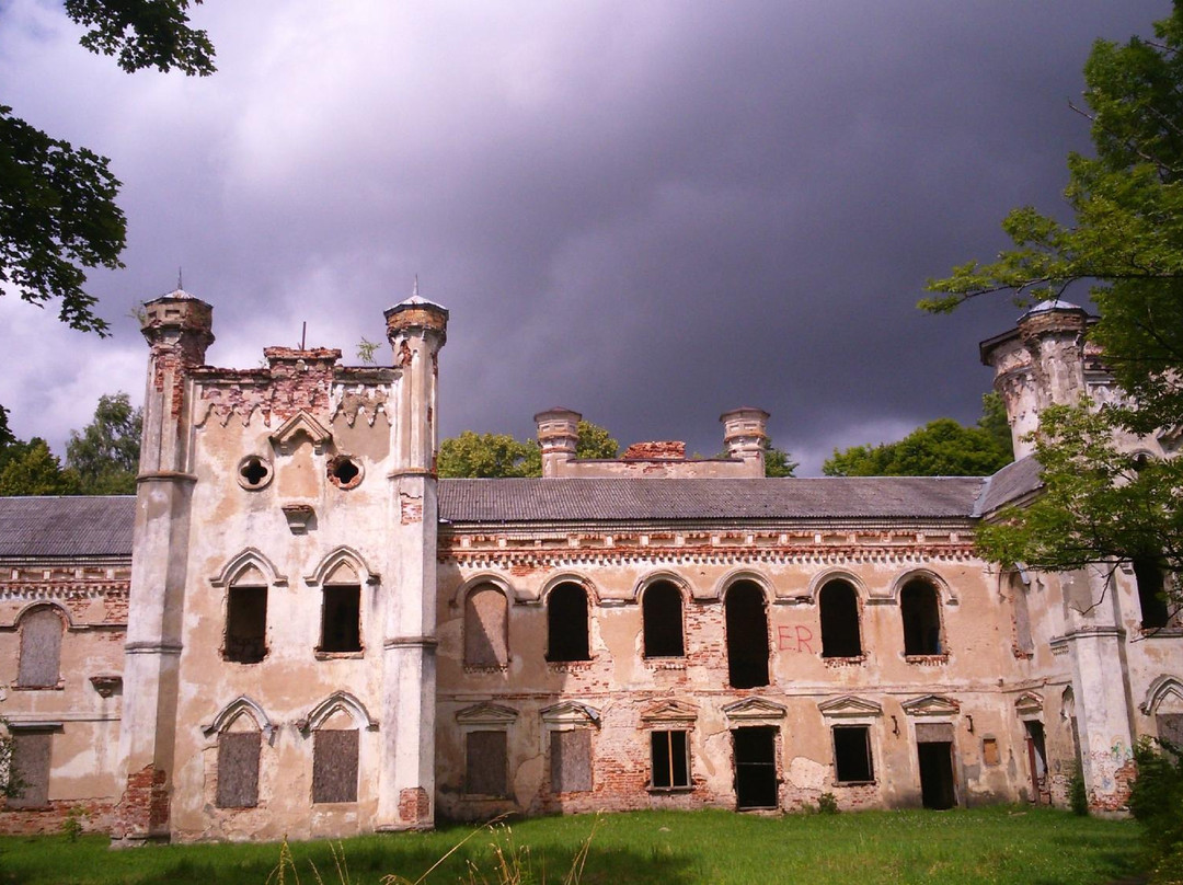 Preili Castle景点图片