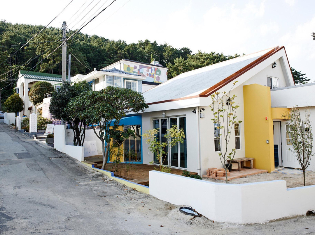 统营市酒店住宿-Arthouse Bomnal