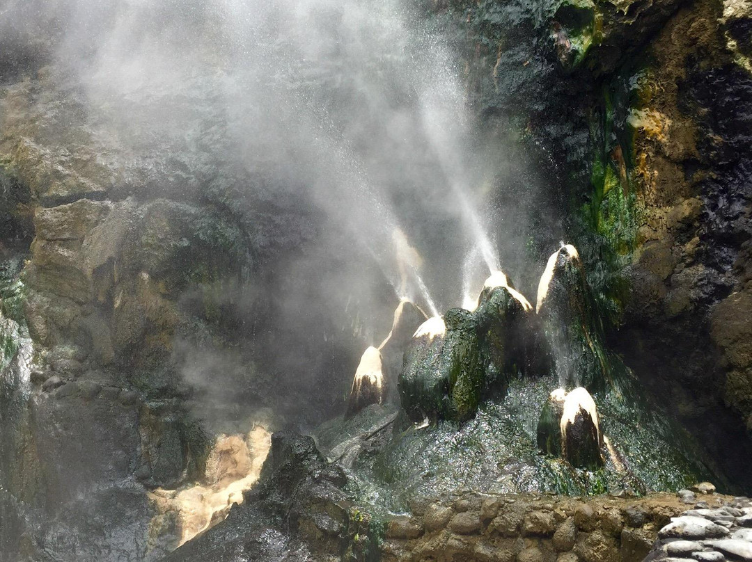 腾冲火山群景点图片