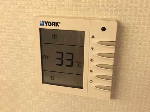 辉盛庭国际公寓主图