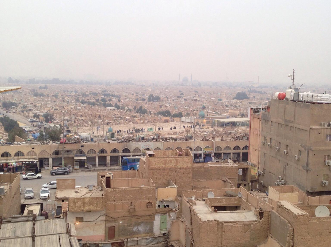 Wadi Al-Salaam Cemetery-Najaf必去景点
