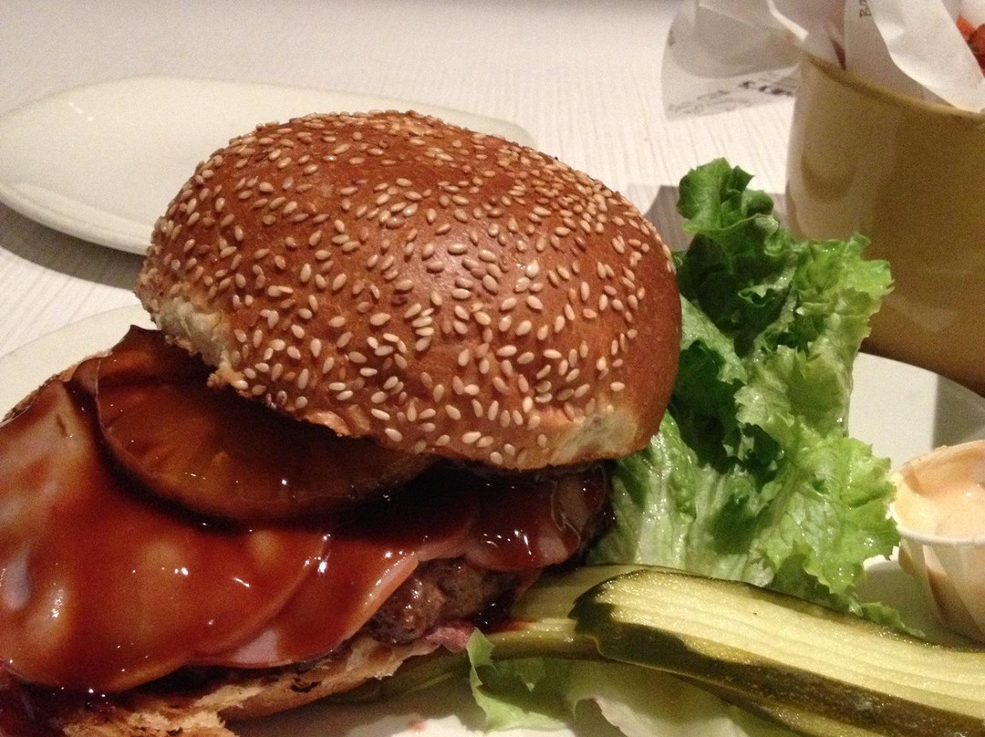 Barney's Gourmet Hamburgers