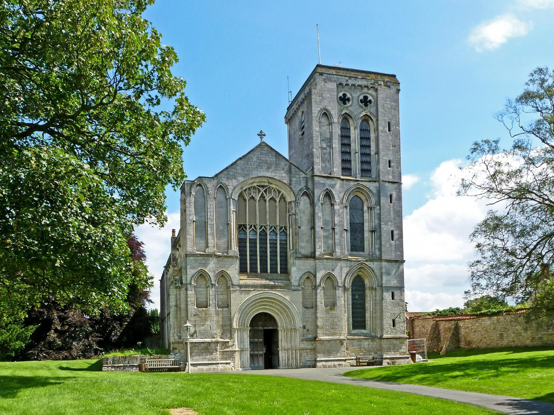 St Mary's Priory Church景点图片