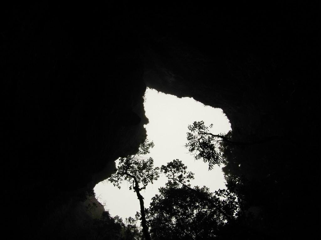 Gruta dos Tres Arcos-Lima Duarte必去景点