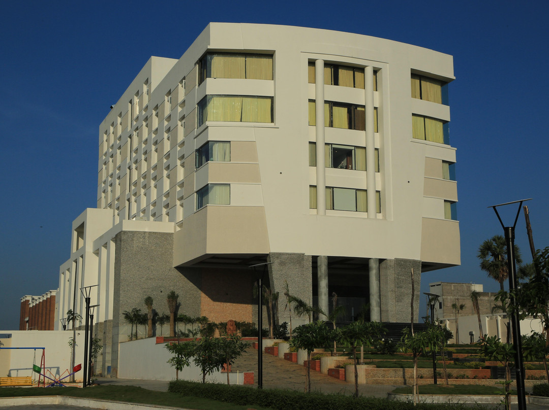 Dhanalakshmi Srinivasan Hotel主图