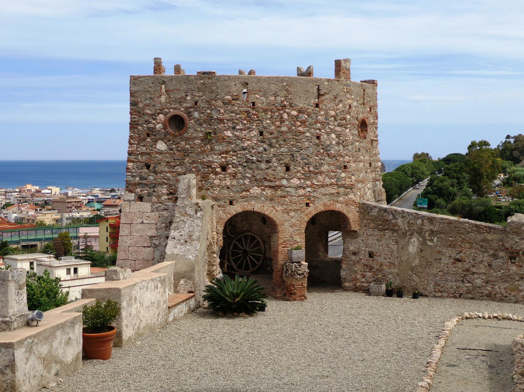 Villafranca Tirrena旅游攻略图片