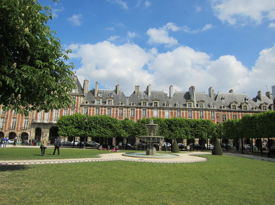 孚日广场-巴黎必去景点