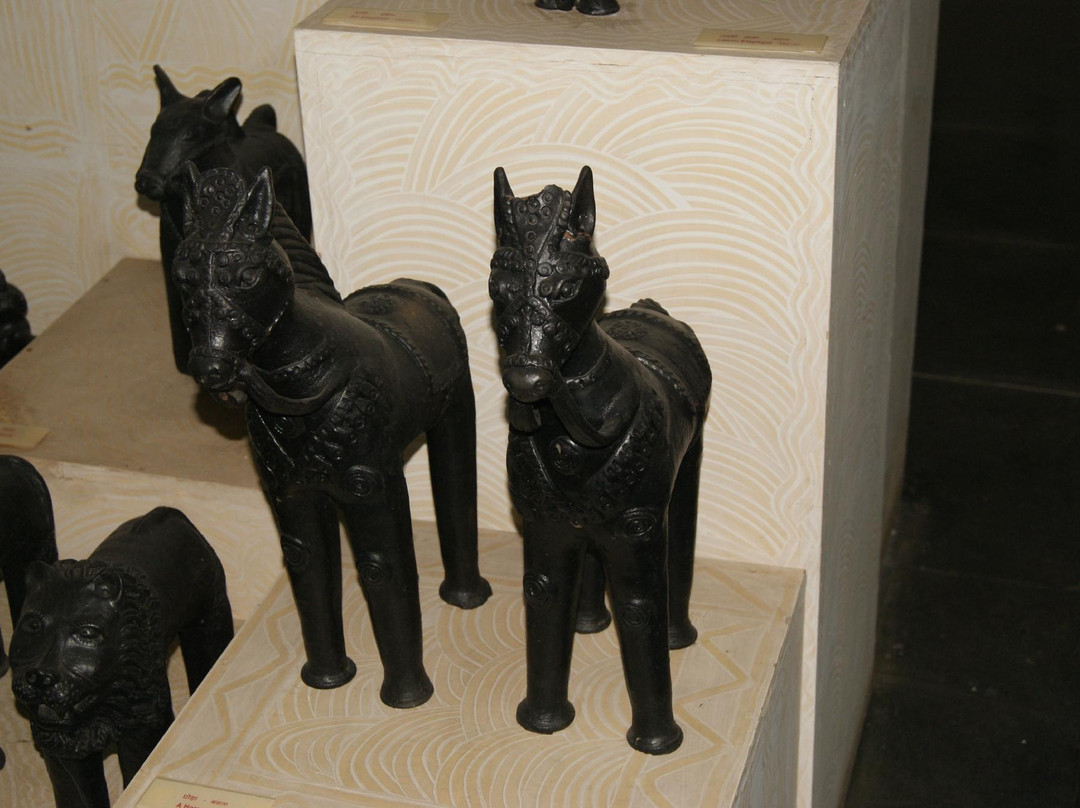 State Museum Of Tribal And Folk Art景点图片