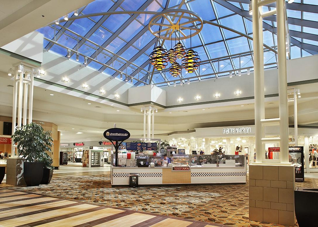 Turtle Creek Mall景点图片
