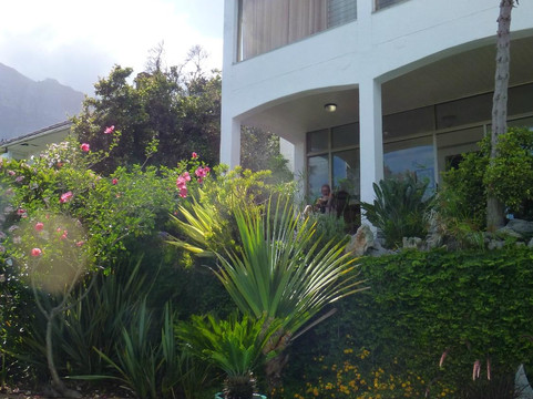 Sea Breeze Camps Bay主图