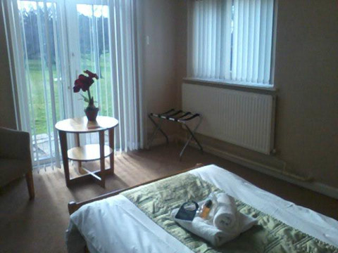 Cripps Hall Guest Annexe主图