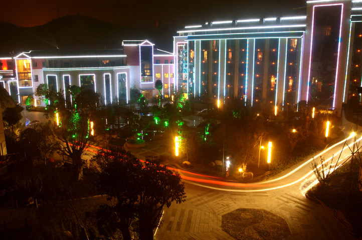 天尊国际大酒店主图