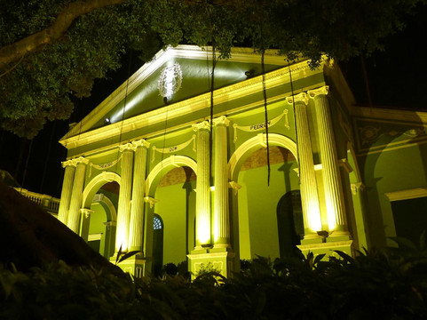 伯多禄五世剧院 -澳门必去景点