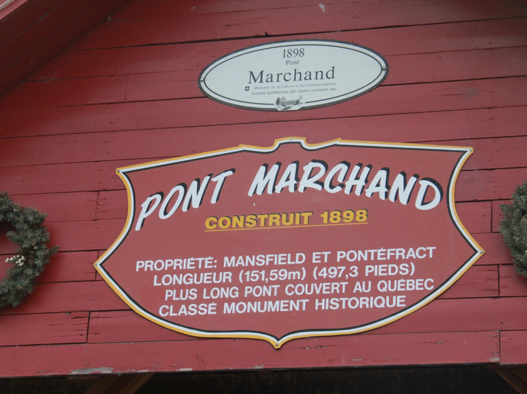 Pont Félix-Gabriel-Marchand-Fort Coulonge必去景点