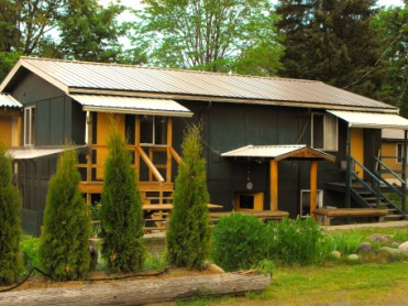 Lake Trail Guesthouse
