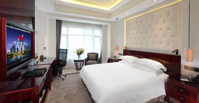 维多利亚大酒店主图