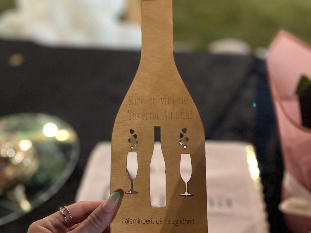 Tragjas餐馆和美食-Taverna Aulona