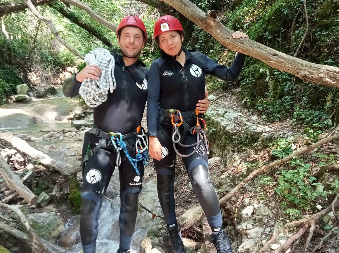 Centro Canyoning Crazy Water by Natura Avventura景点图片