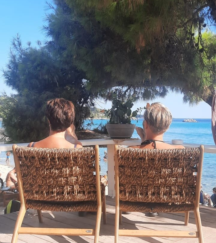 Isla Beach Bar-Nikiti必去景点